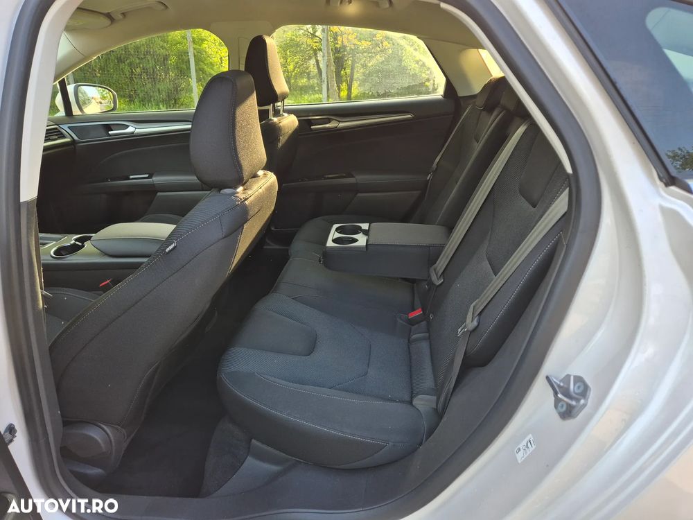 Ford Mondeo 2.0 TDCI Start-Stopp PowerShift-Aut Business Edition - 11