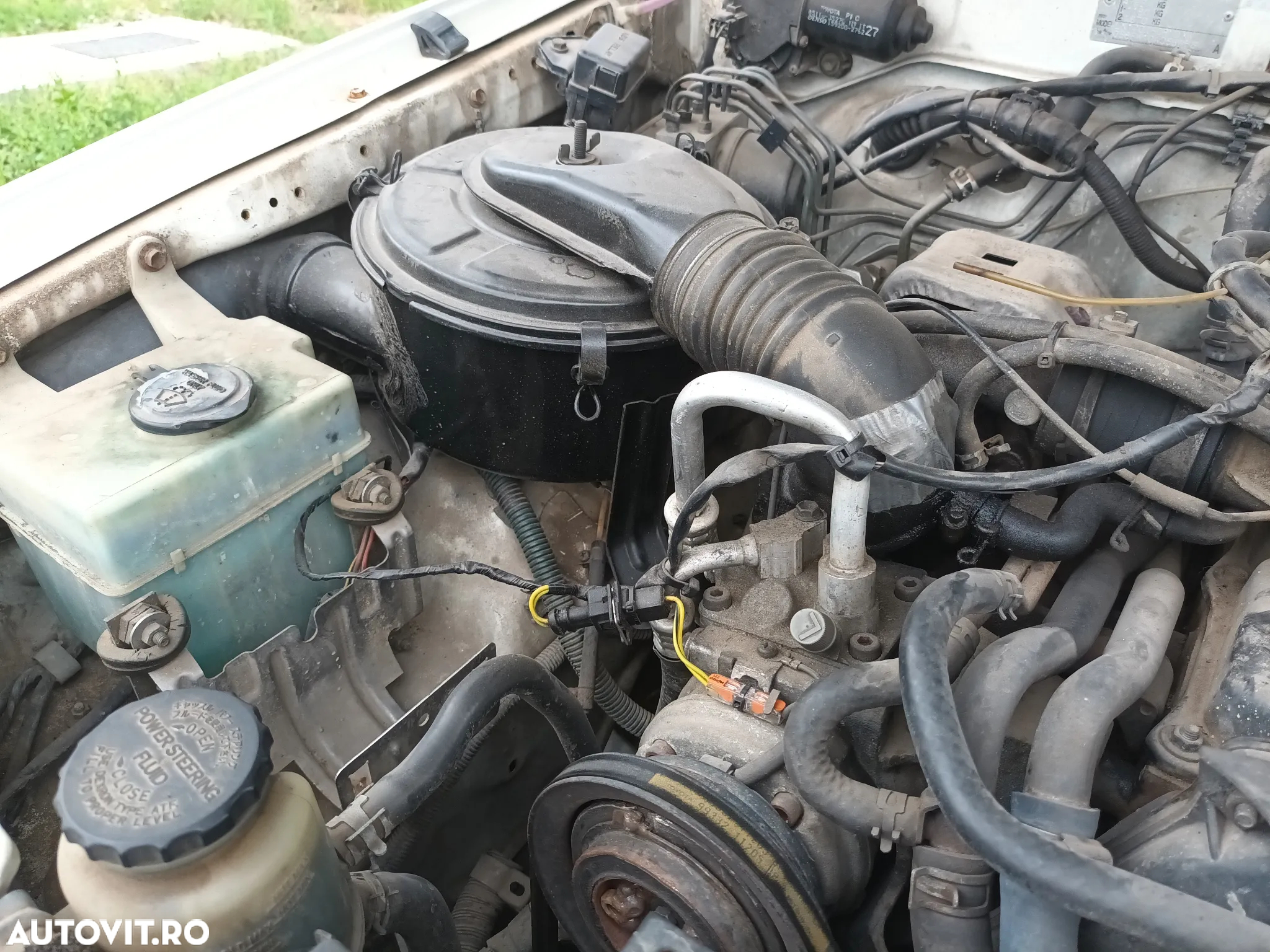 Toyota Hilux - 37