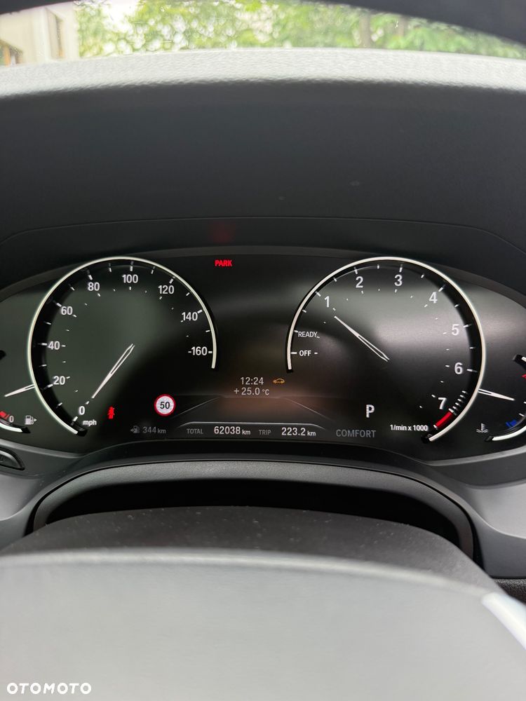 BMW Seria 3 330i Sport Line - 14