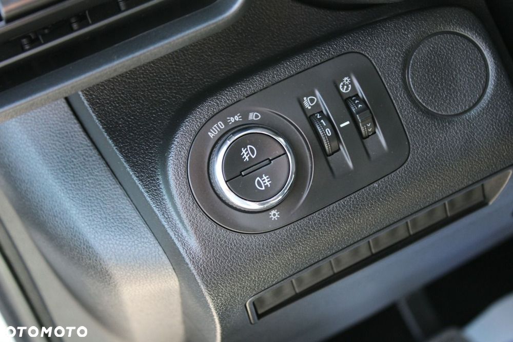 Opel Combo - 19