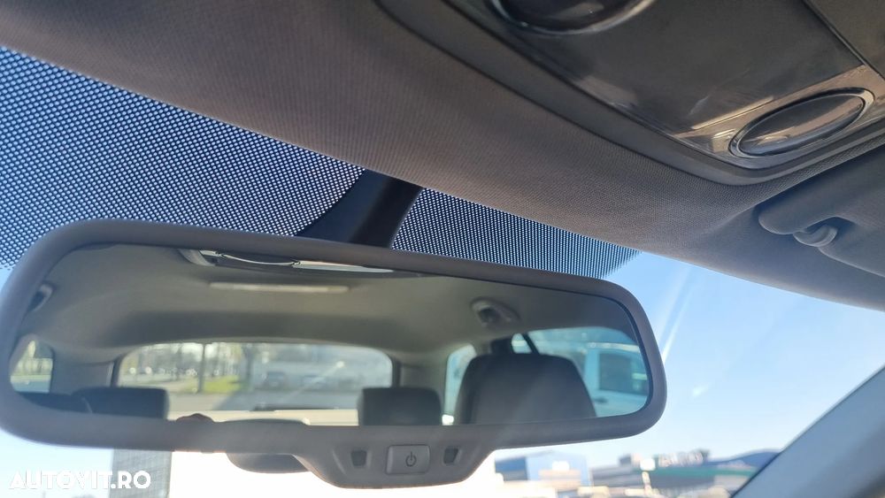 Skoda Octavia 2.0 TDI 4x4 DSG Scout - 10