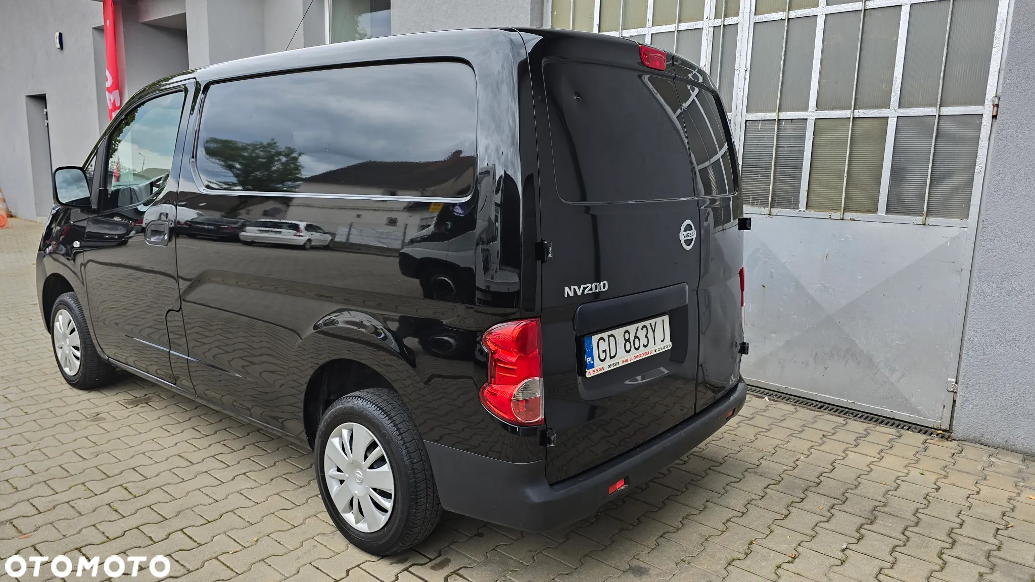 Nissan NV 200 - 24