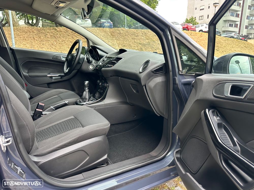 Ford Fiesta 1.0 Ti-VCT Titanium - 32
