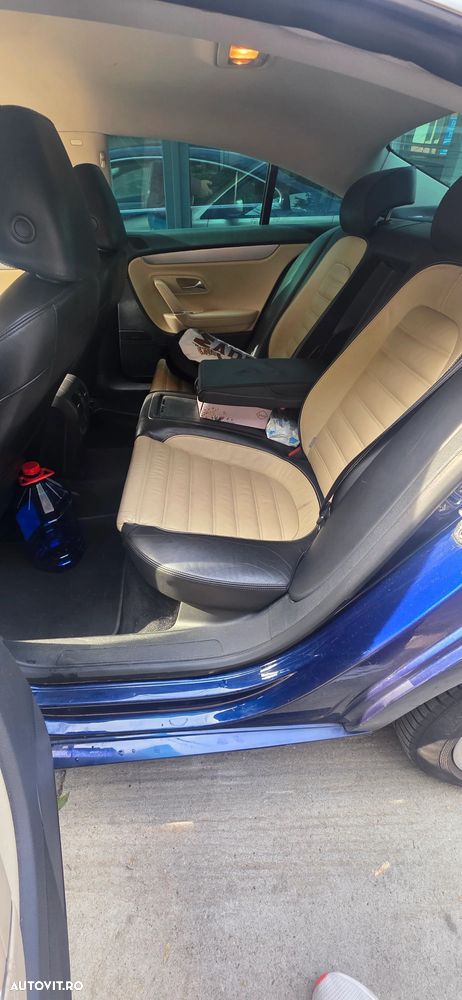 Volkswagen Passat - 9