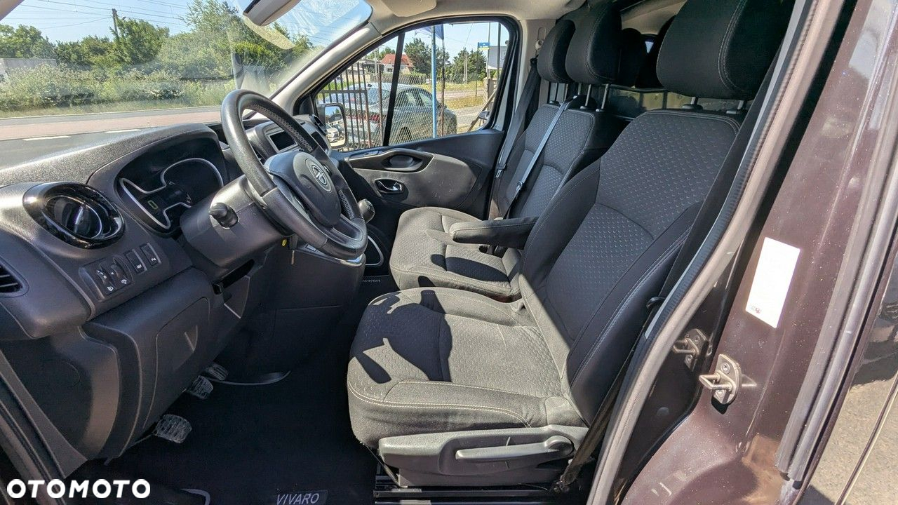 Opel Vivaro - 11