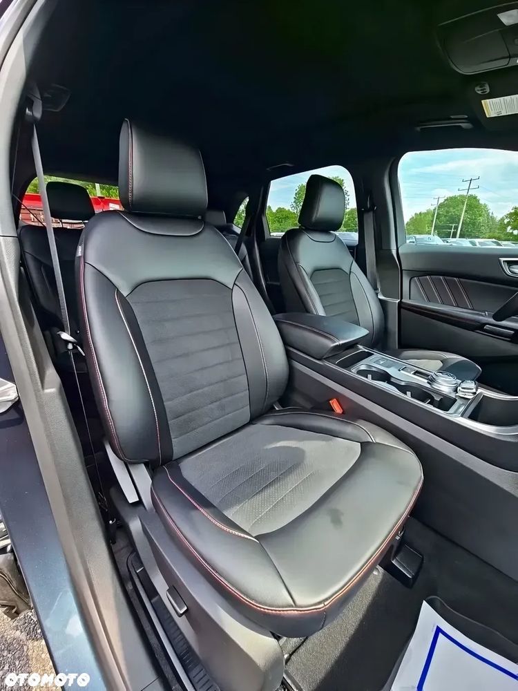 Ford Edge - 9