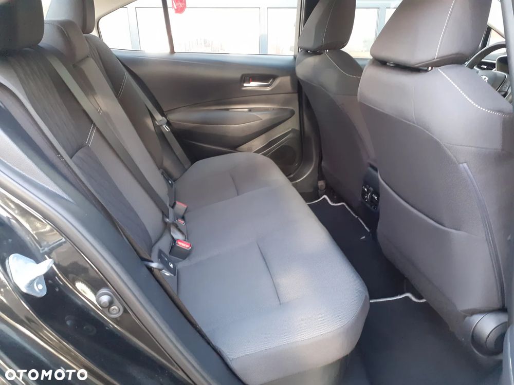 Toyota Corolla - 28