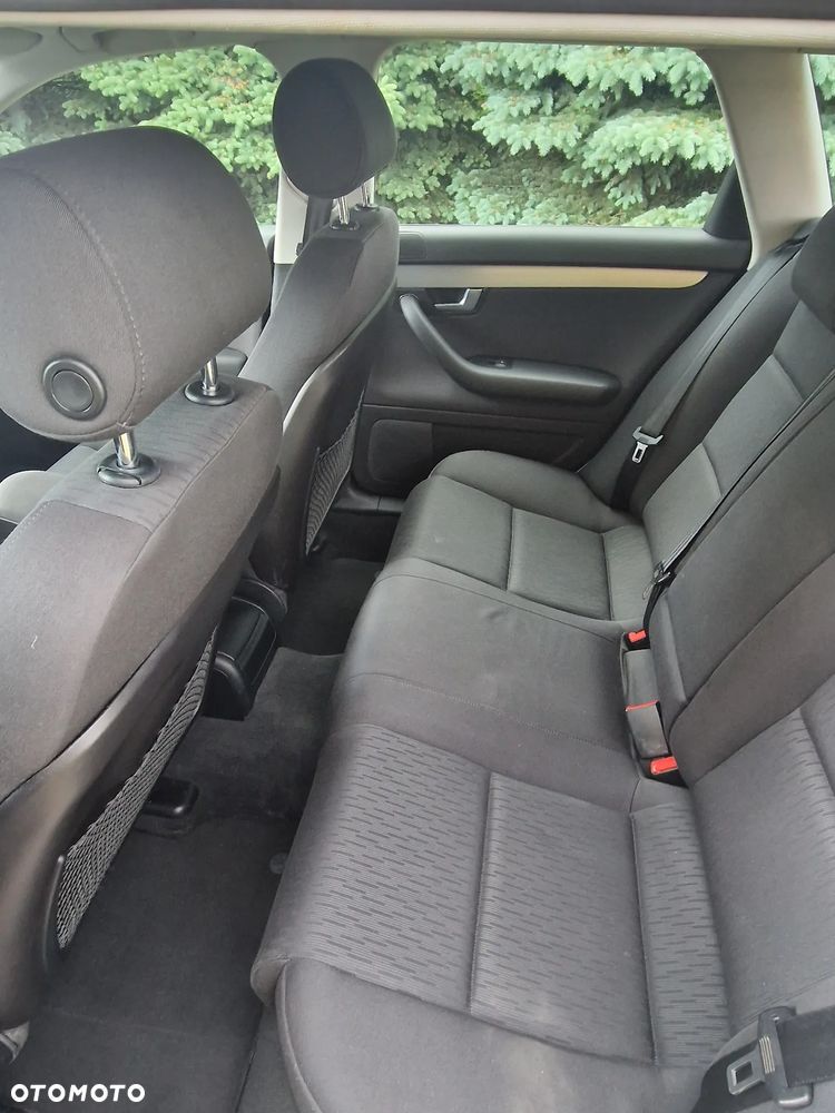Audi A4 Avant 1.8 T quattro - 21