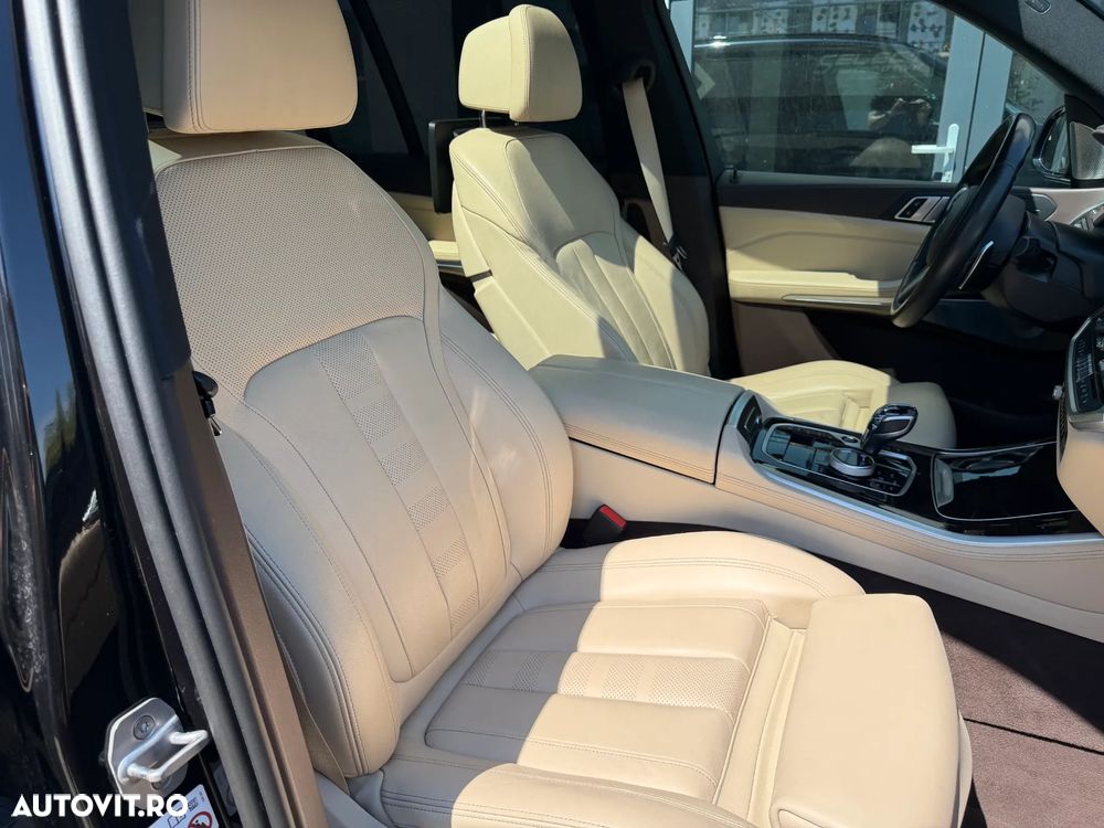 BMW X5 xDrive40i - 12