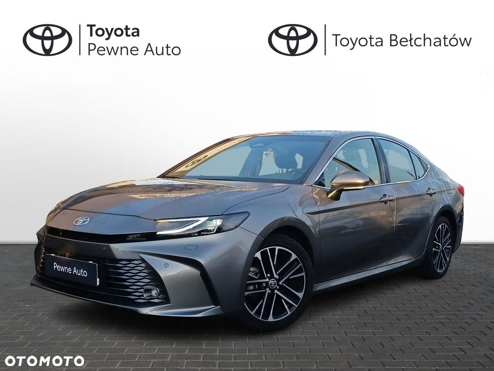 Toyota Camry - 1