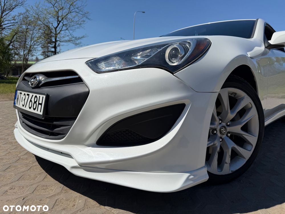 Hyundai Genesis Coupe - 6