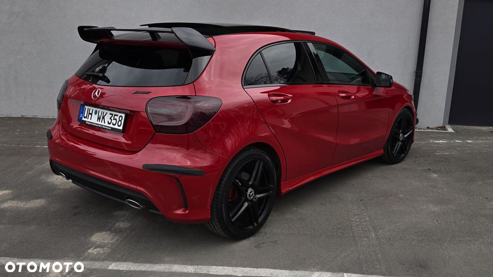 Mercedes-Benz Klasa A 180 (BlueEFFICIENCY) 7G-DCT AMG Sport - 16