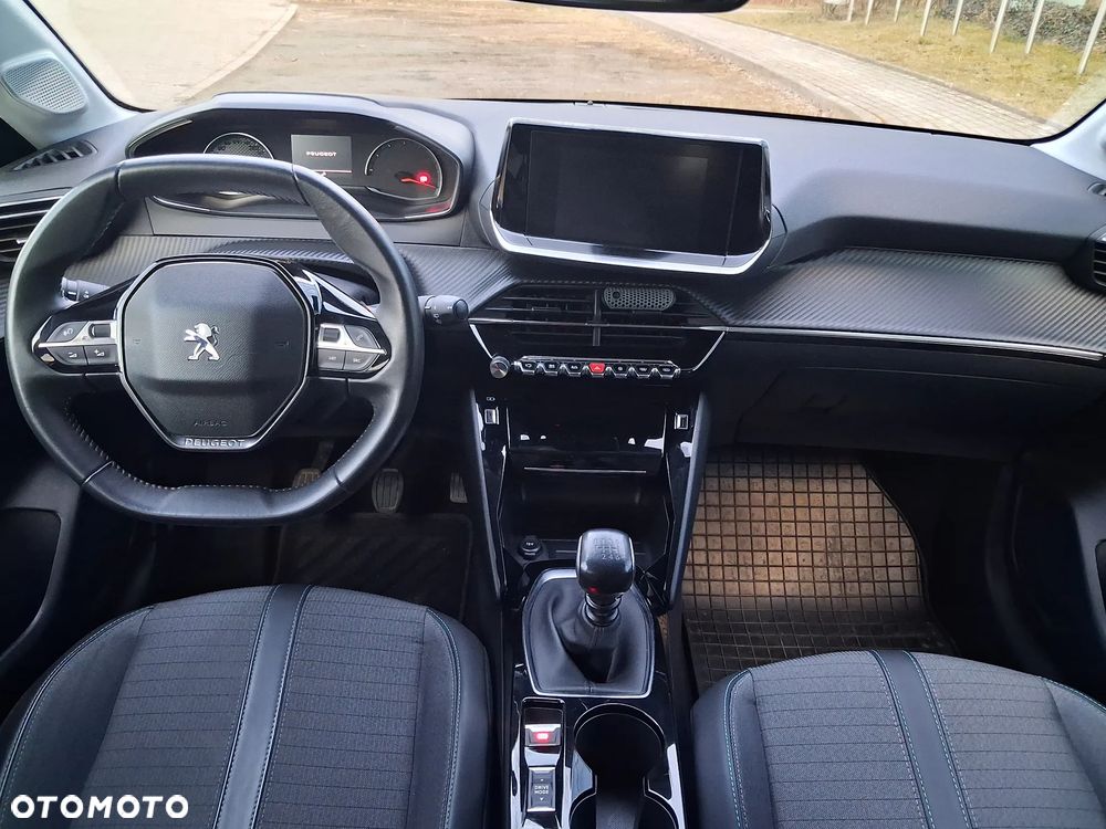 Peugeot 208 1.2 PureTech Allure S&S - 23