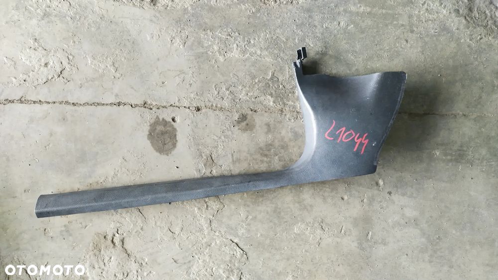 Audi OE 8E0867271 osłona listwa progu - 1