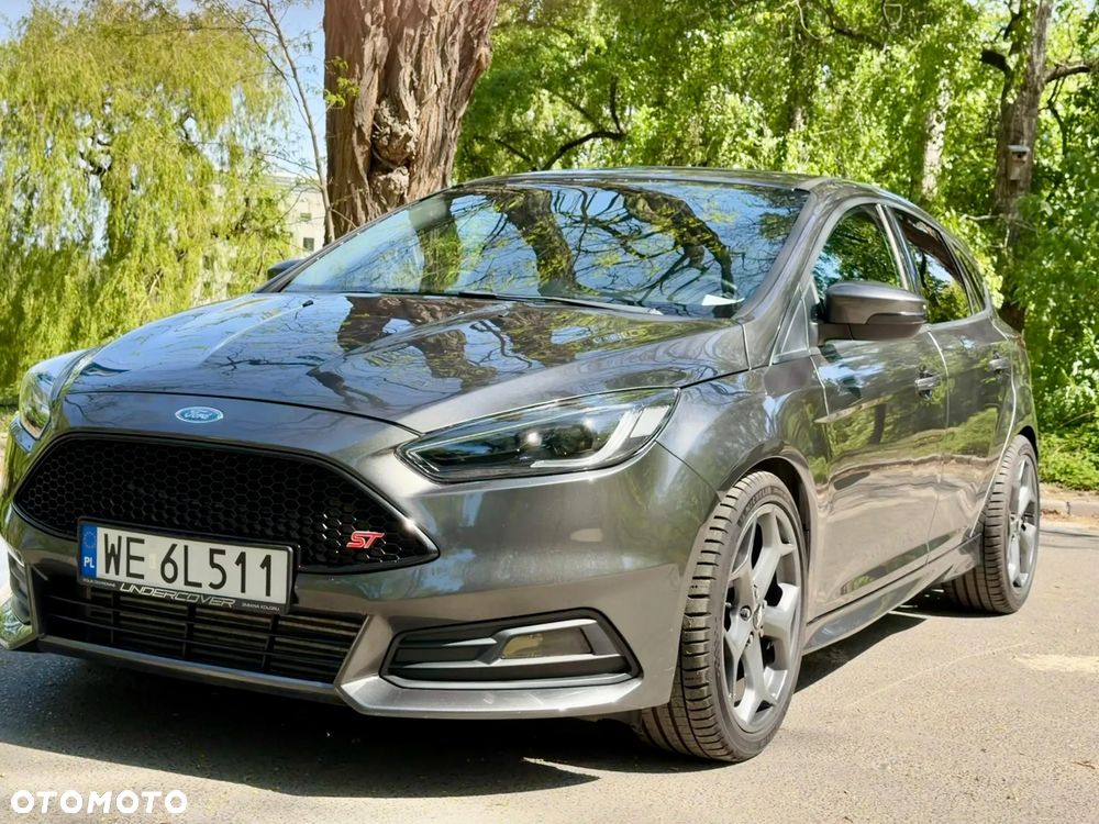 Ford Focus ST - 3
