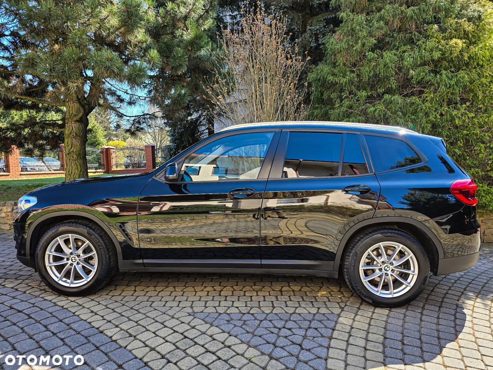 BMW X3 xDrive20d MHEV Advantage - 4