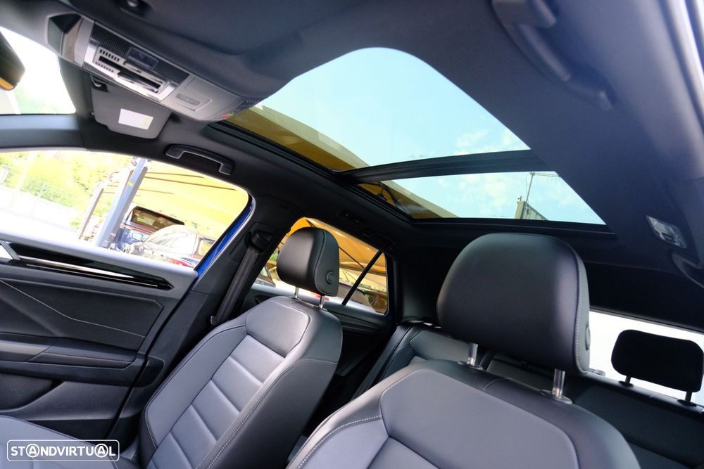 VW T-Roc 1.5 TSI Black Style DSG - 10