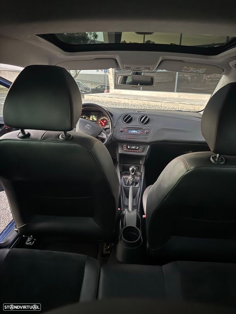 SEAT Ibiza SC 1.6 TDi FR 30 Anos - 10