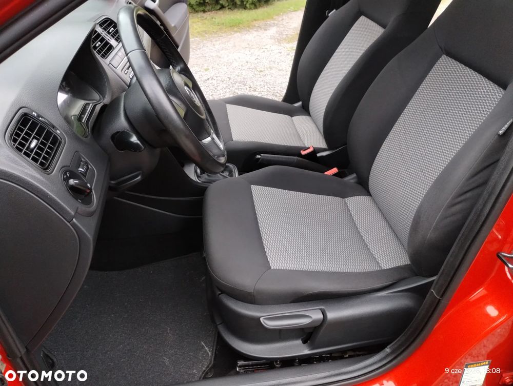 Volkswagen Polo 1.4 Comfortline - 22