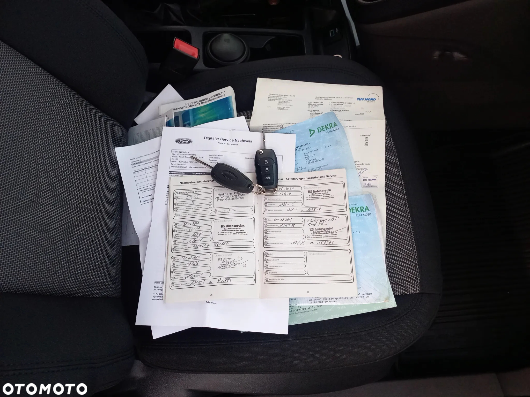 Ford Transit Connect - 25