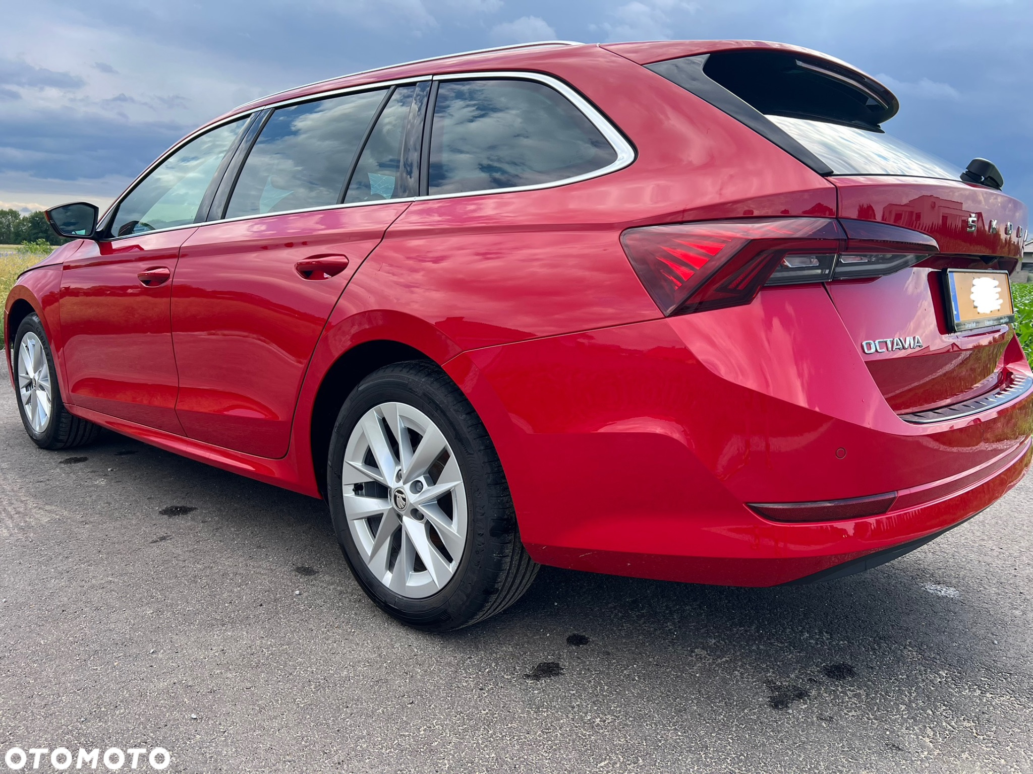 Skoda Octavia 1.5 TSI e-TEC DSG Sportline - 2
