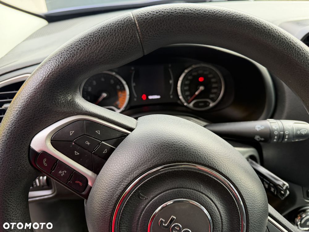 Jeep Renegade - 10