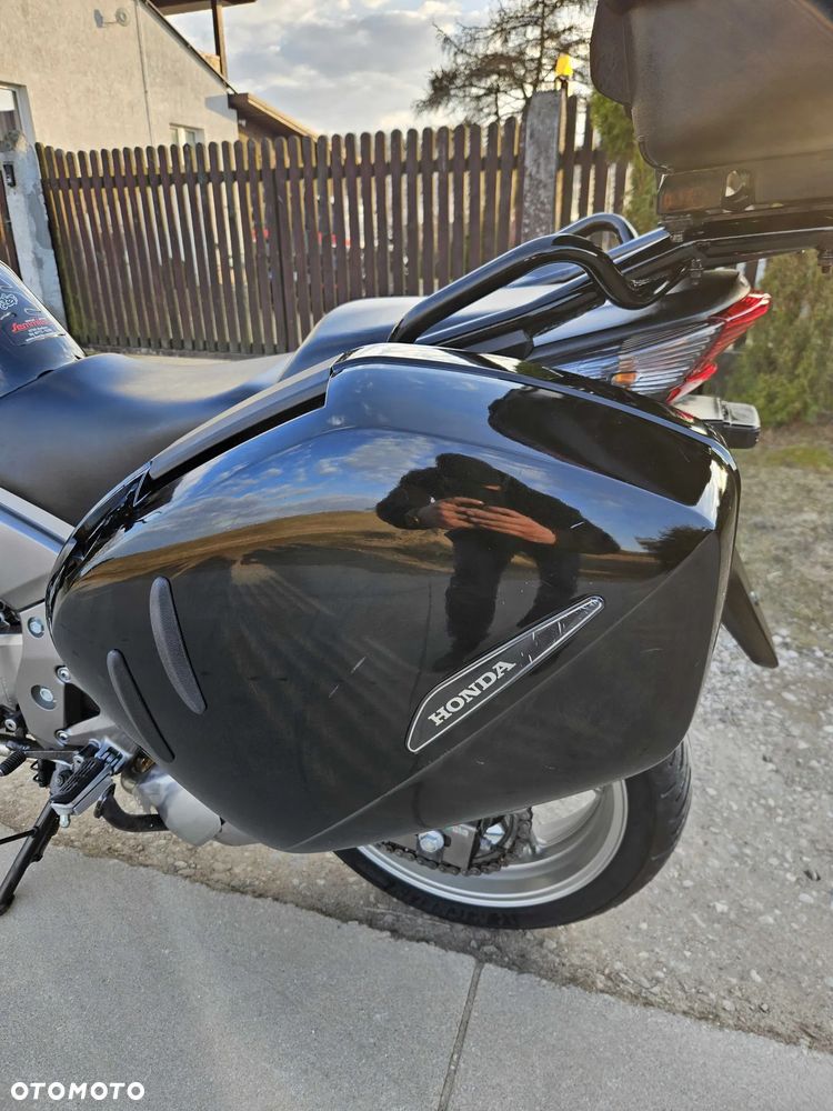 Honda CBF - 30