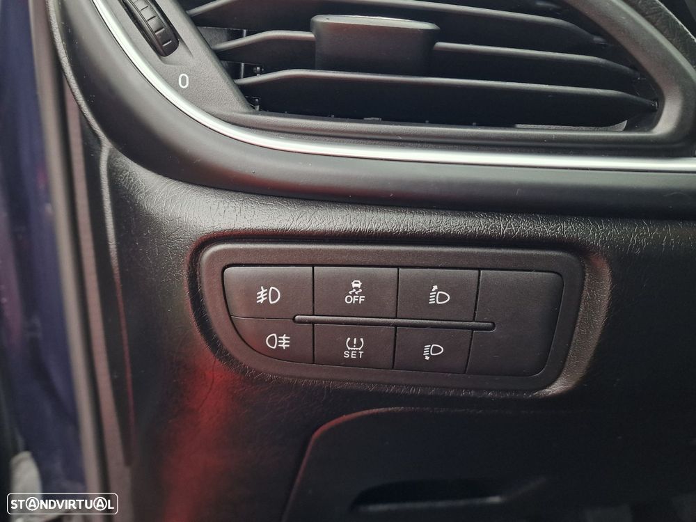 Fiat Tipo 1.3 M-Jet Lounge J17 - 17