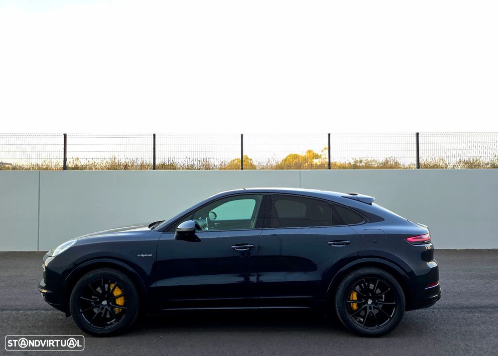 Porsche Cayenne Coupé E-Hybrid - 11