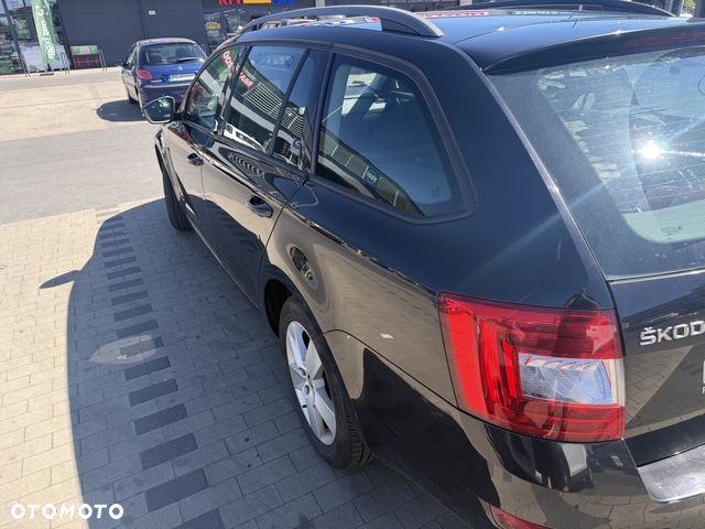 Skoda Octavia 2.0 TDI Ambition - 9