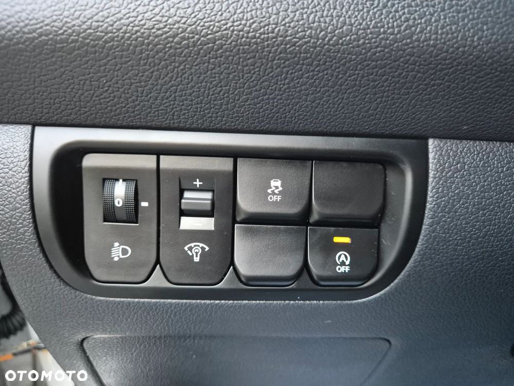 Kia Rio 1.1 CRDI Spirit - 38