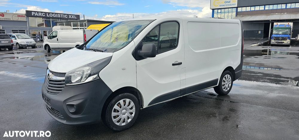 Opel Vivaro - 2