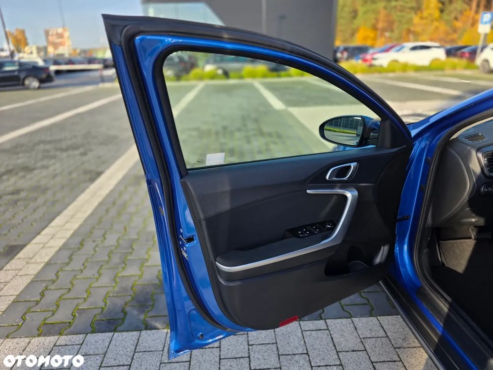 Kia XCeed 1.5 T-GDI L Business Line DCT - 23