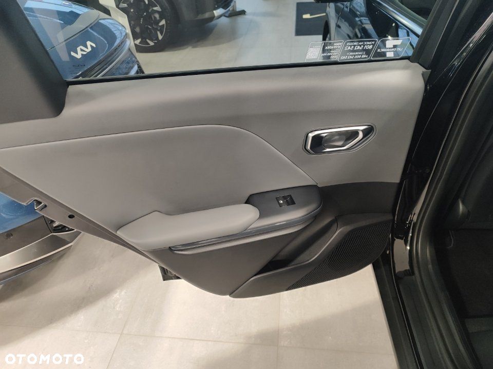 Kia K4 - 18