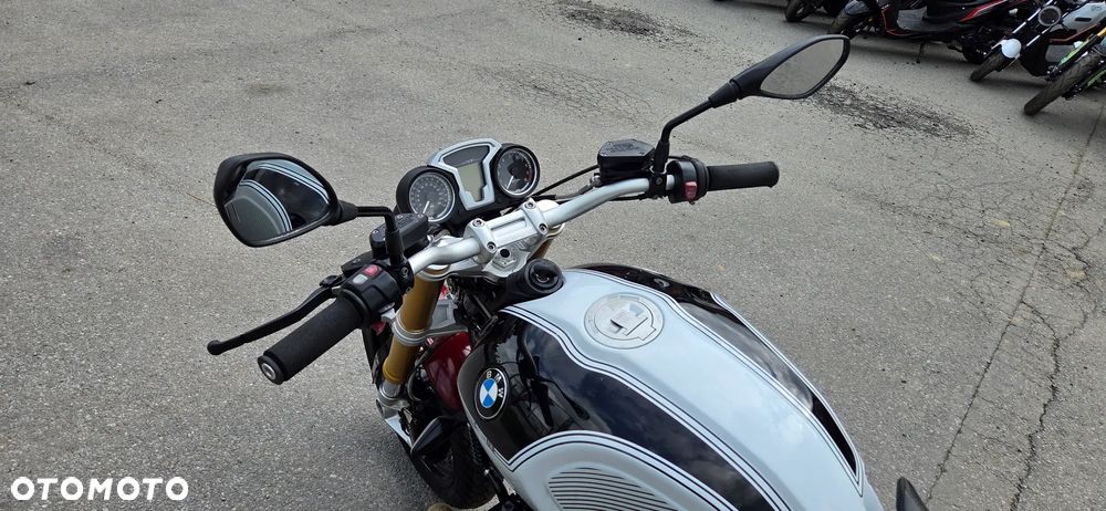 BMW R - 33