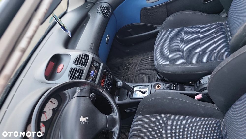 Peugeot 206 CC 1.6 Euro4 - 6