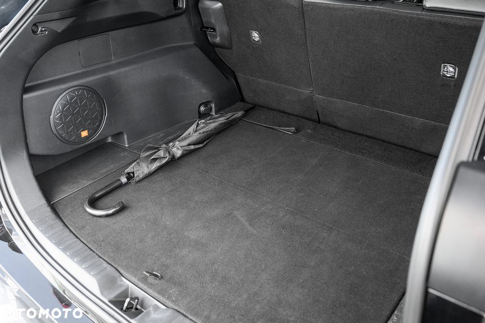 Toyota RAV4 2.5 Hybrid Black Edition by JBL 4x2 - 30