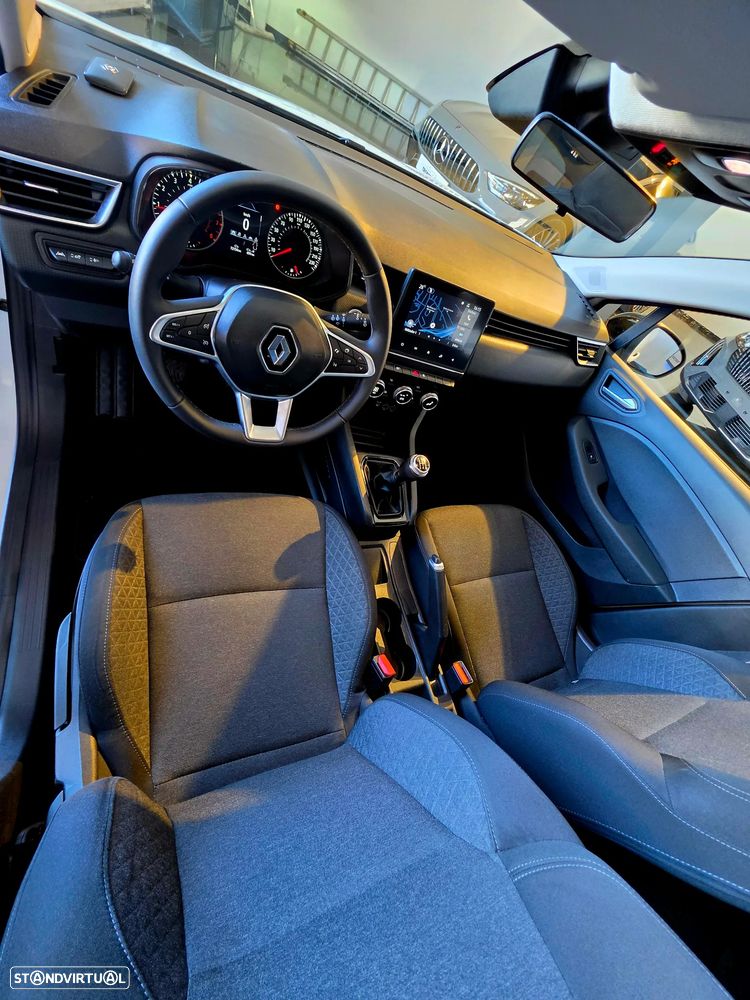 Renault Clio TCe 90 BUSINESS EDITION - 26