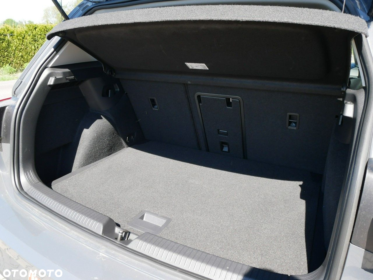 Volkswagen Golf 1.0 TSI OPF Life - 11