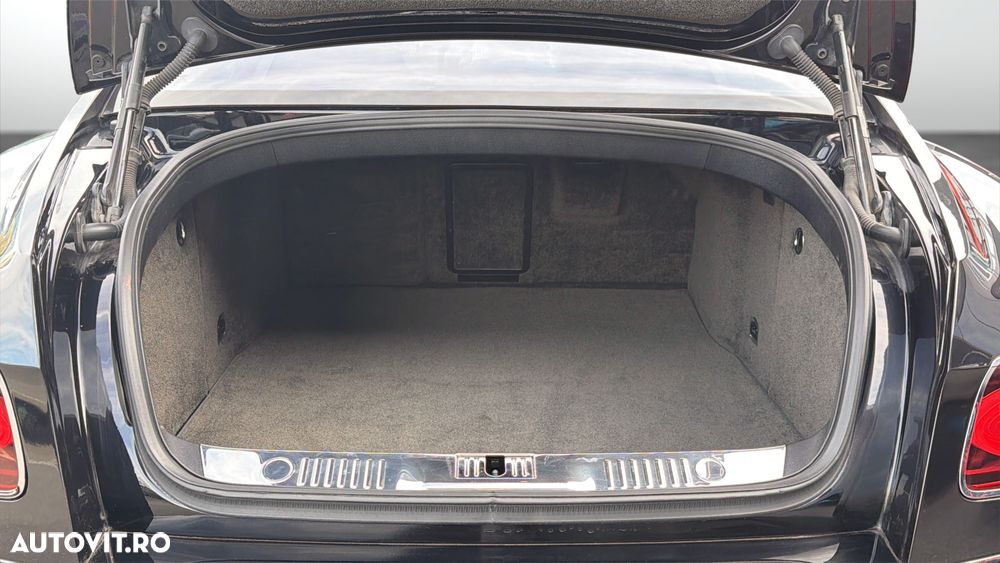 Bentley Flying Spur - 13