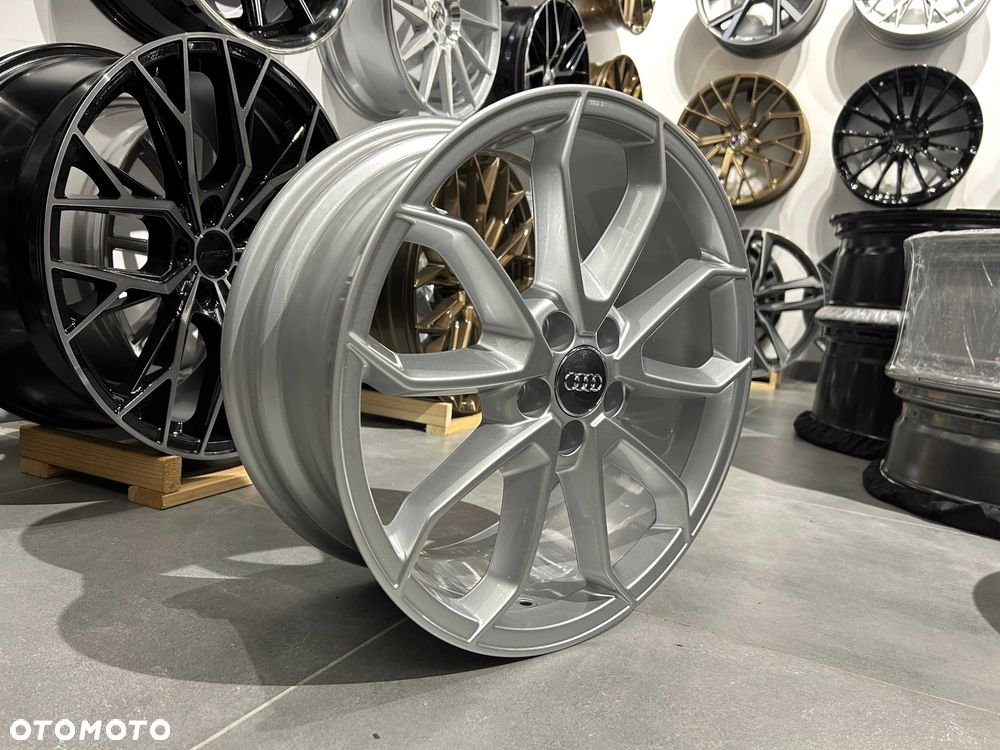 Oryginalne felgi 17 5x100 ET46 57.1 Audi A1 82A071497A - 4