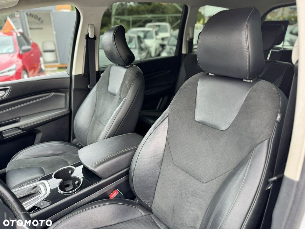 Ford Galaxy 2.0 TDCi Titanium - 37