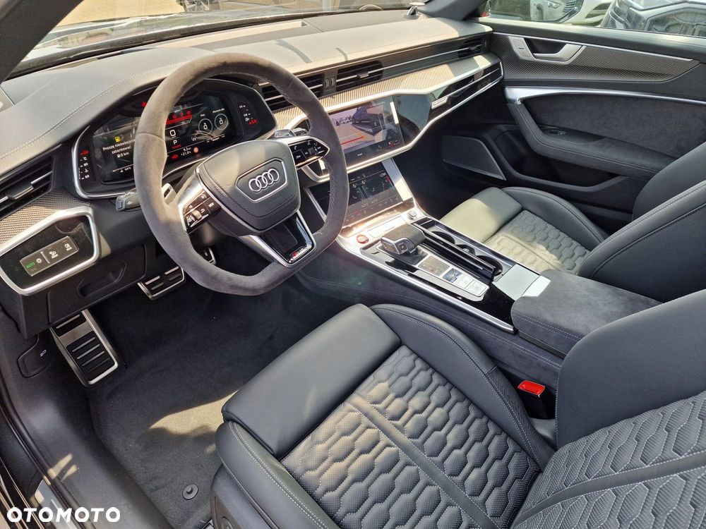 Audi RS6 Avant - 10