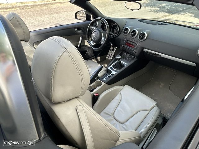 Audi TT Roadster 2.0 TFSi - 5