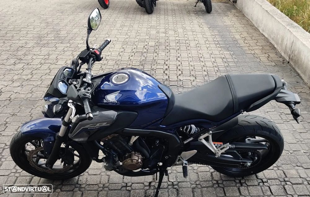 Honda CB 650 F - 4