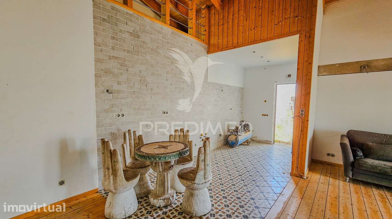 Projeto Aprovado para Moradia Moderna com Piscina em Lote de 558 m² - Grande imagem: 3/21