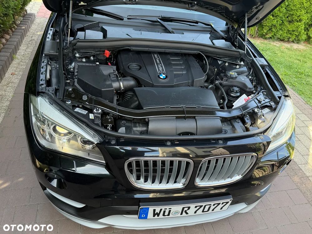 BMW X1 xDrive18d xLine - 27