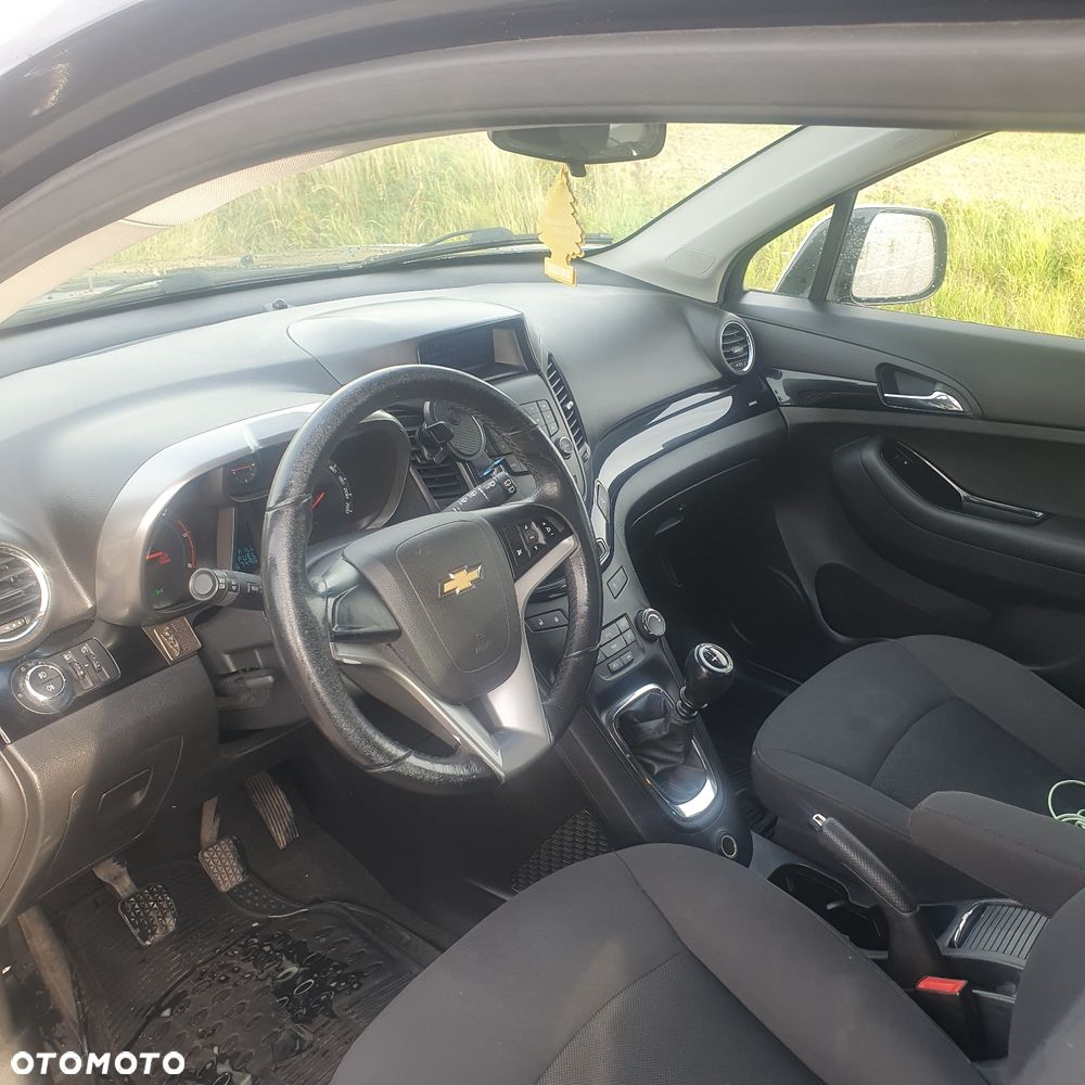 Chevrolet Orlando - 6