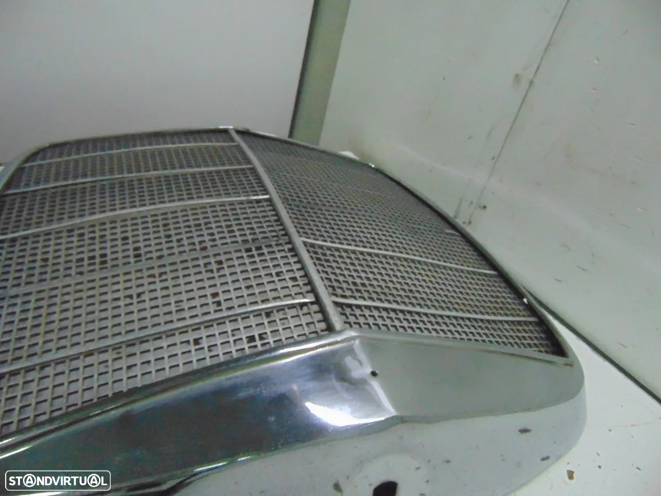 Mercedes 180/190 grelha - 5