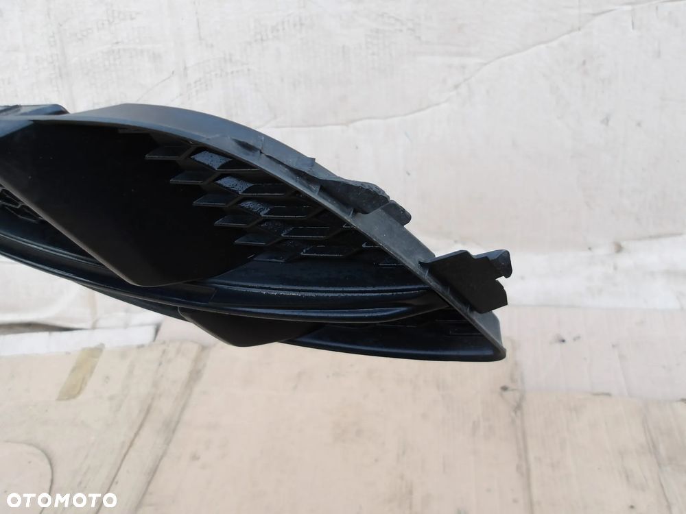 KRATKA ZDERZAKA LEWY PRZOD AUDI A3 8V S LINE LIFT 8V3807681AB - 4